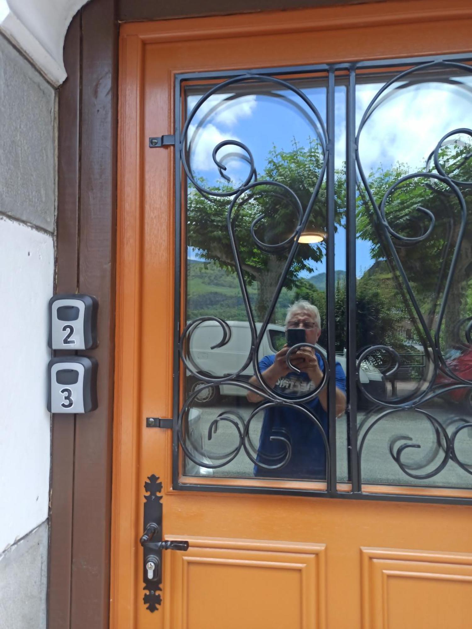 Appartements Touristique - La Colombiere Lourdes Exterior foto